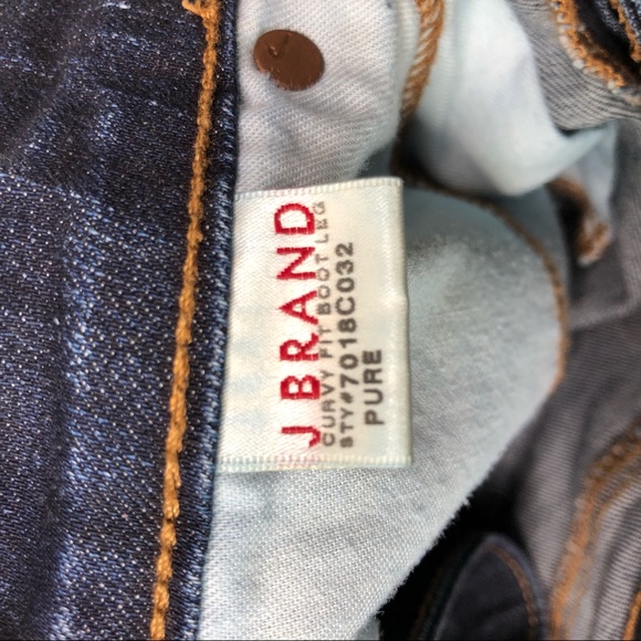 J Brand Curvy Fit Bootleg Jeans - Picture 5 of 13